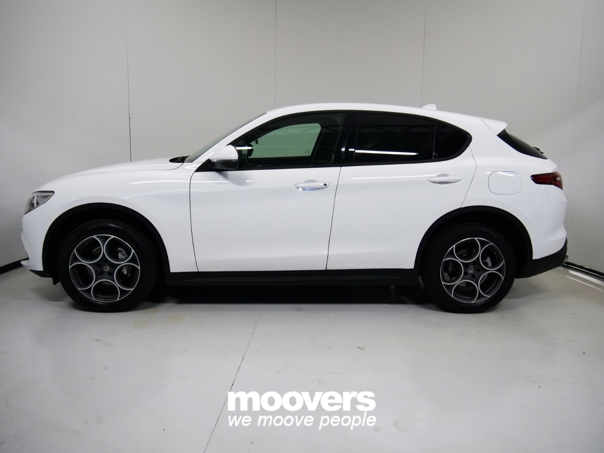 ALFA ROMEO Stelvio 2.0 Turbo 200 CV AT8 Q4 Business